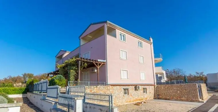 App Rebecca Apartment Brtonigla